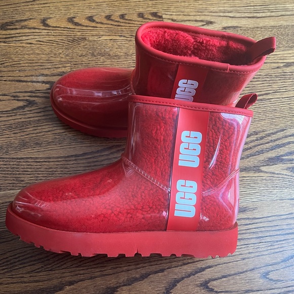 UGG Shoes - Ugg women size 8